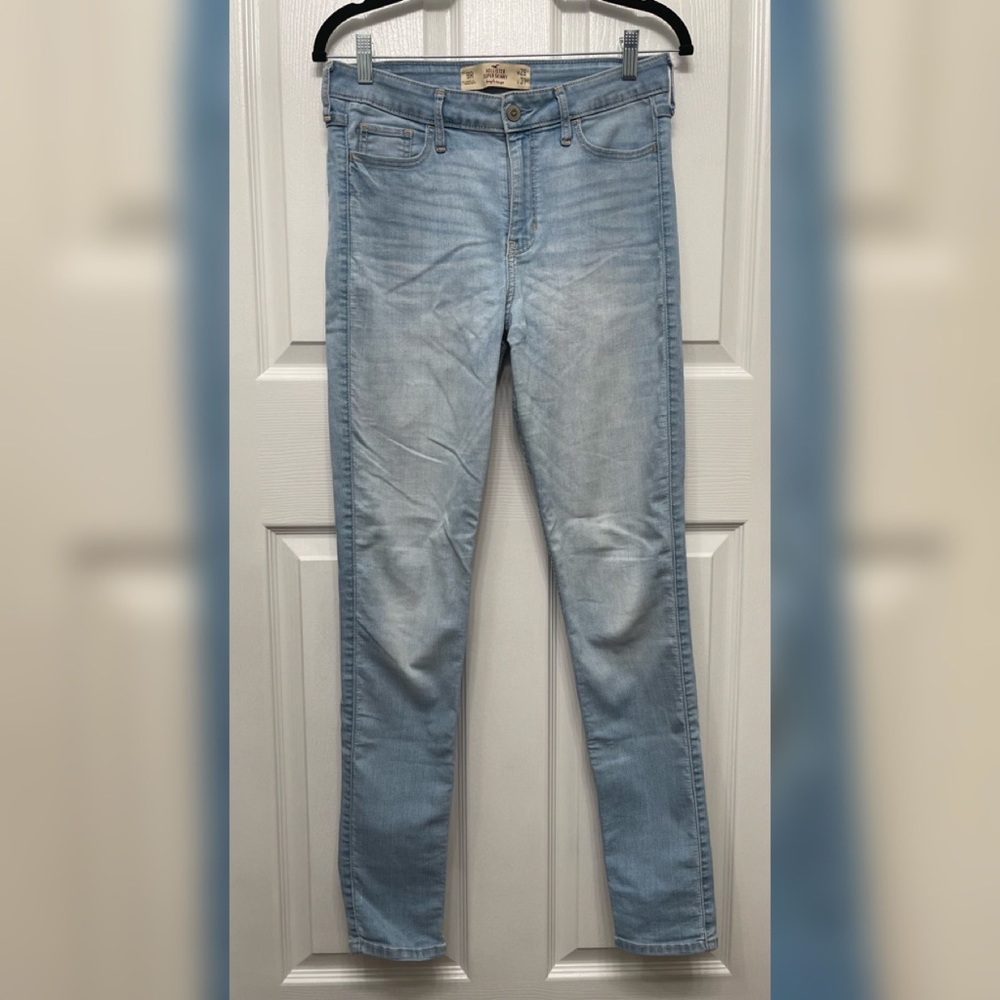 Light Wash Hollister Super Skinny High Rise Jeans